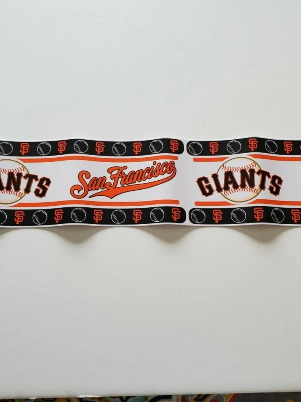 SAN FRANCISCO GIANTS MLB PEEL & STICK WALLPAPER BORDER. NEW